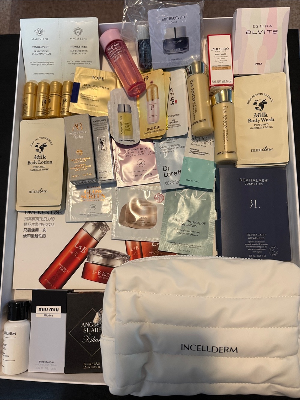 NEW Skincare/Makeup/Body sample bundle 26X
